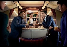 Pelé e Cristiano Ronaldo filmam juntos para companhia aérea
