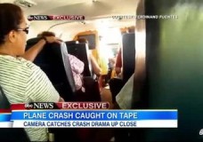 Avião cai e passageiro sobrevive e filma tudo