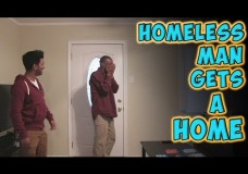 Youtuber Rahat oferece casa a homem sem dinheiro e sem casa